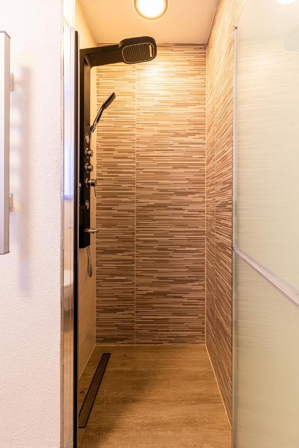 The One Apartment Split Bagian luar foto